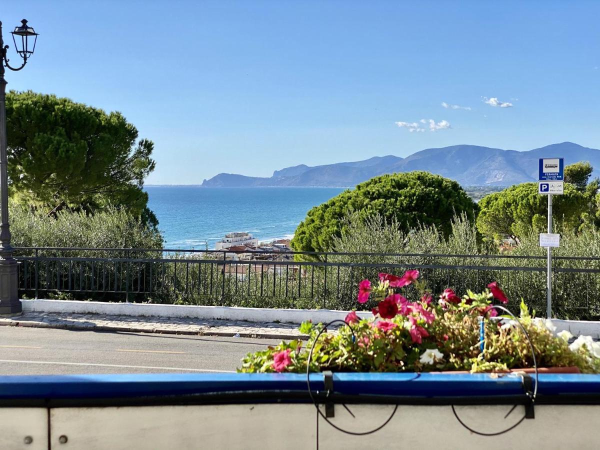 Holidaycasa Mike - Con Terrazzo Vista Mare Sperlonga Eksteriør bilde