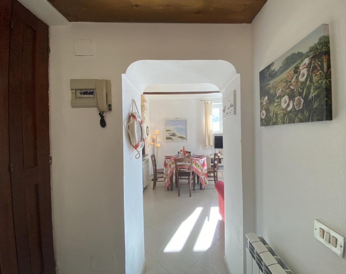 Holidaycasa Mike - Con Terrazzo Vista Mare Sperlonga Eksteriør bilde