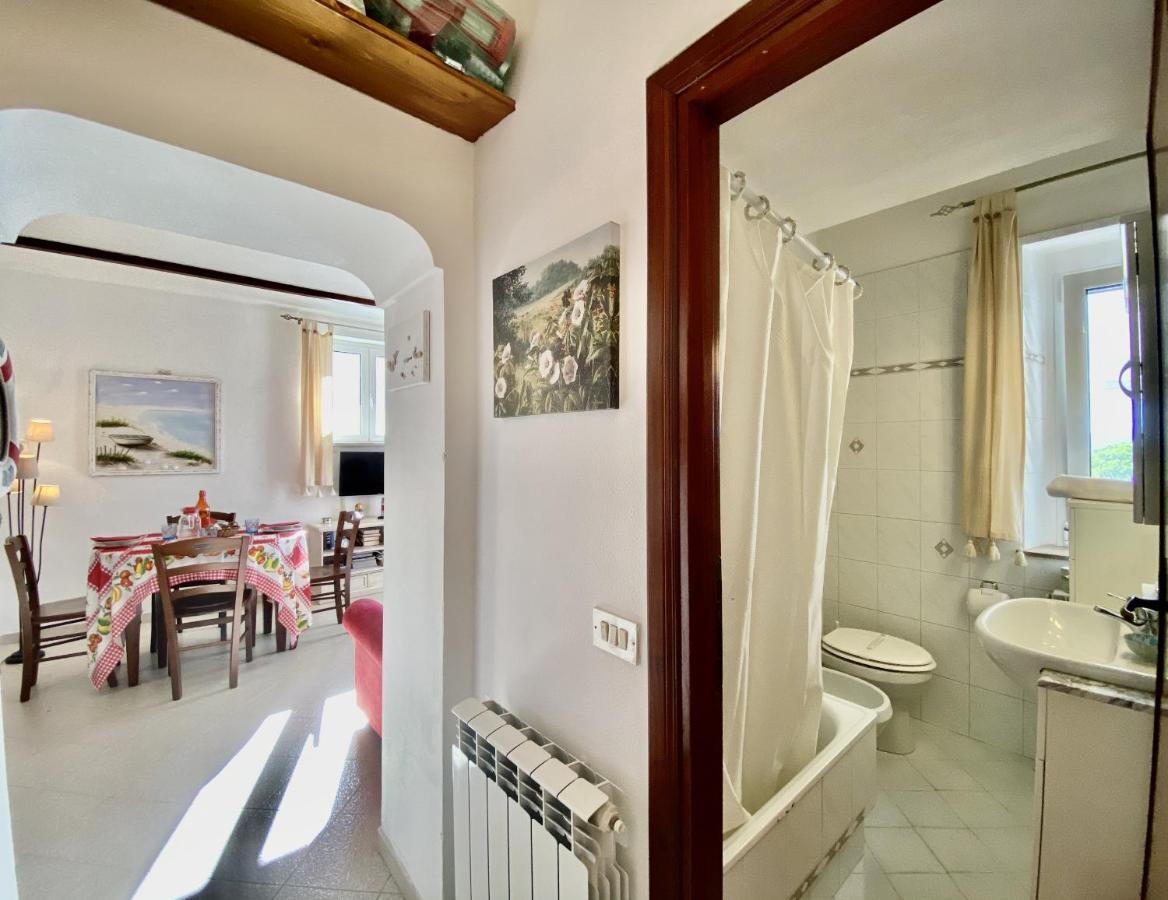 Holidaycasa Mike - Con Terrazzo Vista Mare Sperlonga Eksteriør bilde