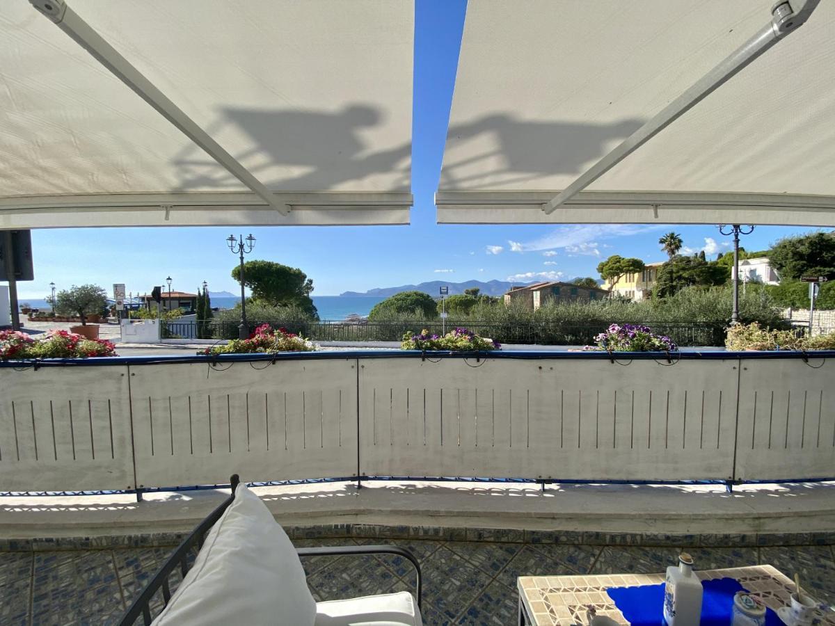 Holidaycasa Mike - Con Terrazzo Vista Mare Sperlonga Eksteriør bilde