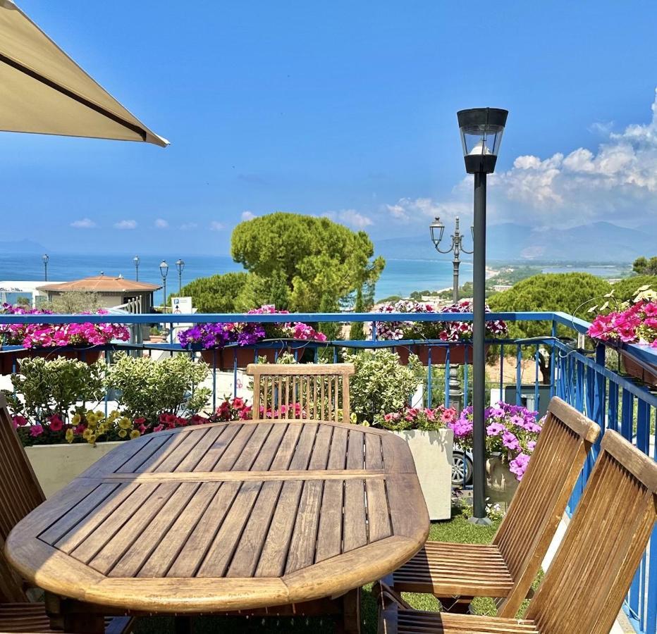 Holidaycasa Mike - Con Terrazzo Vista Mare Sperlonga Eksteriør bilde